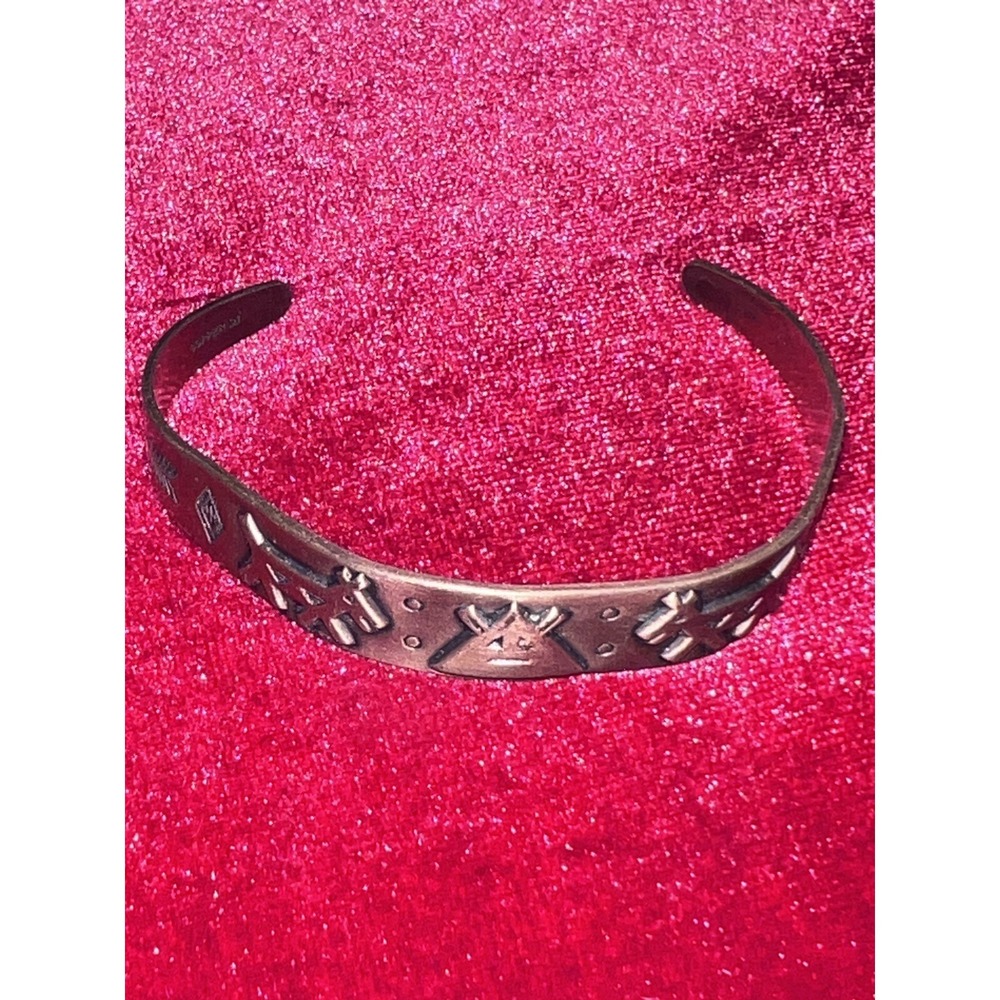 Vintage Southwestern Copper Cuff Bracelet Stamped Tribal‎ Mountain Animal Design